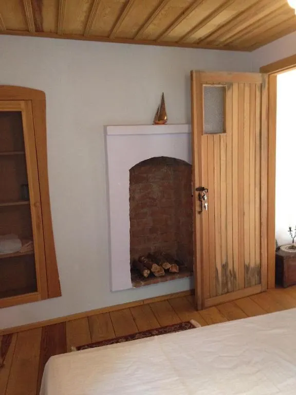 Konukevi Florina Otel Ayvalı