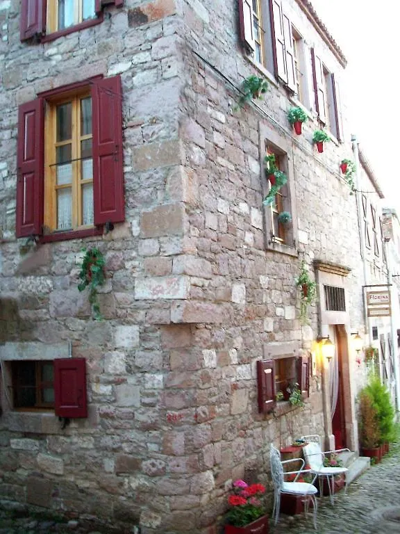 Konukevi Florina Otel Ayvalı